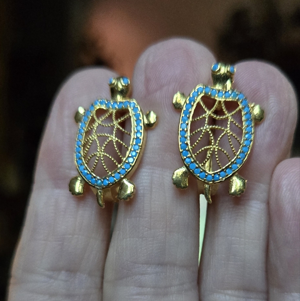 Turquoise Turtle sterling & gold Earrings - Picture 3 of 8